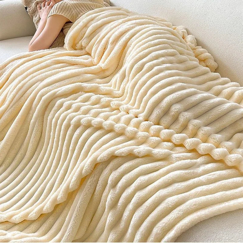 Zhejiang Craft Of Weaving Cashmere Wool Plush Blanket